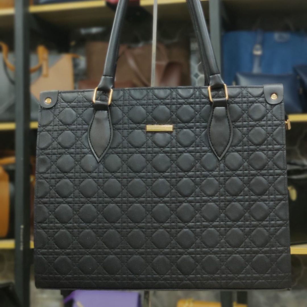 Stylish Satchel Bag for Office & Professional Use