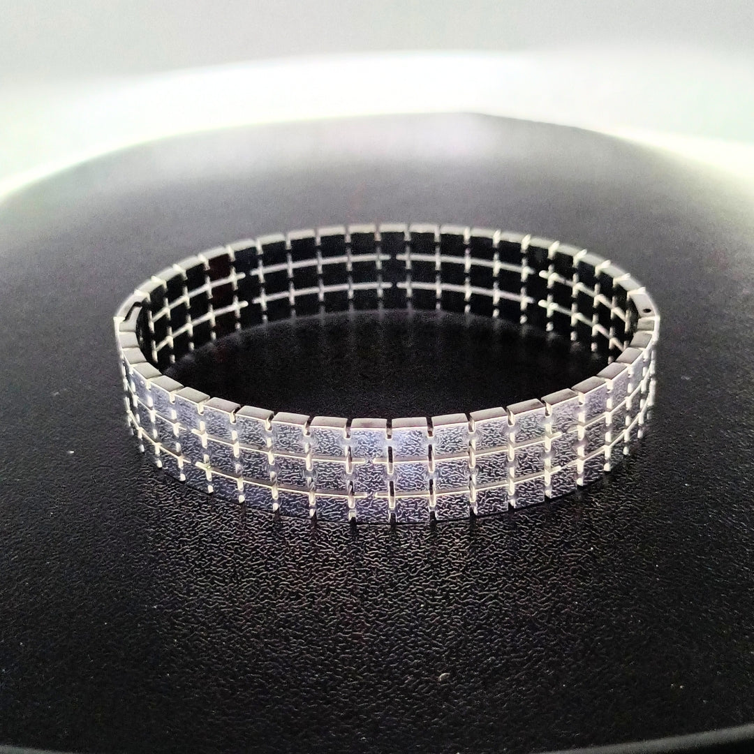 Pyari Jewellery Silver-Tone Grid Pattern Bracelet – Premium Artificial Jewelry for Men & Women