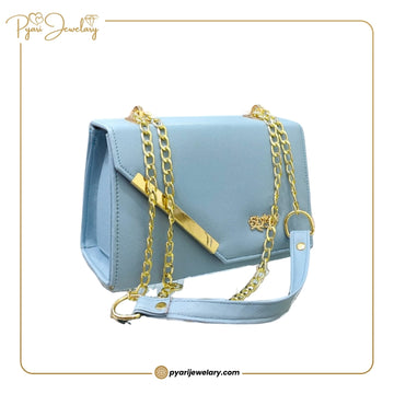 Elegant Chain Shoulder Bag for Women | Stylish Crossbody Handbag with Golden Detailing