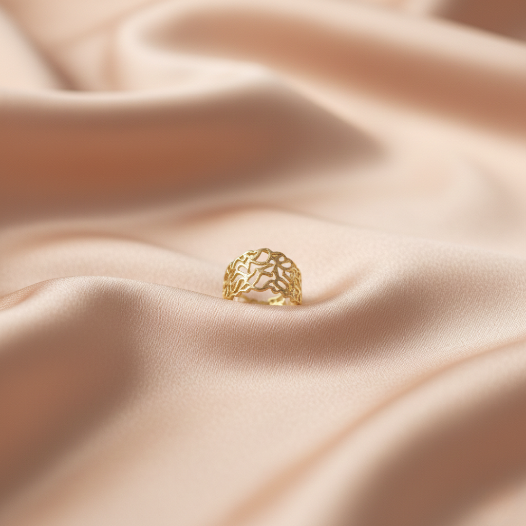 Luxury Gold Filigree Ring for Women | Elegant Cutwork Statement Jewelry