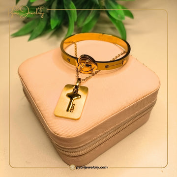 Pyari Jewellery Gold Key Pendant Bracelet & Necklace Set | Elegant Matching Jewelry for Women